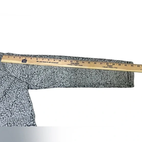 Disney Jack Skellington Night Before Christmas Sherpa Flannel Pajama Set Women S - Picture 3 of 13